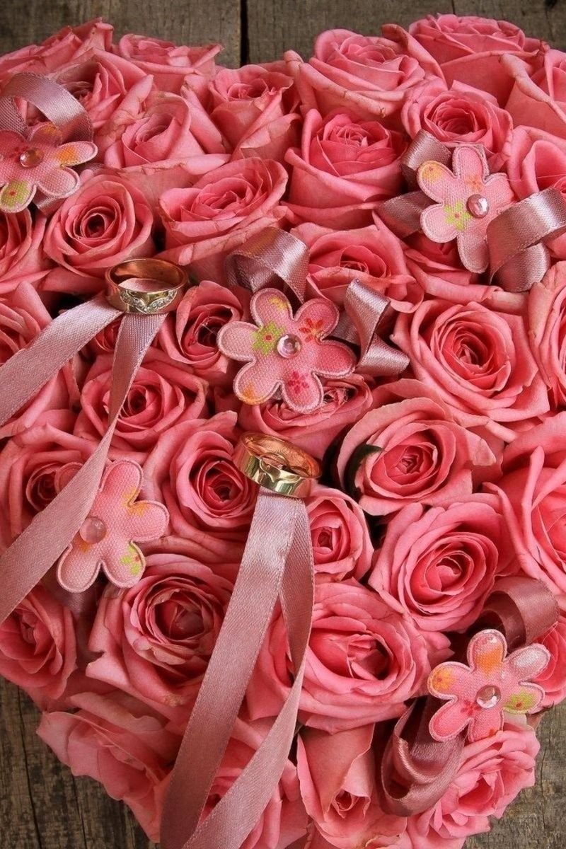 Красивые букеты розовых цветов