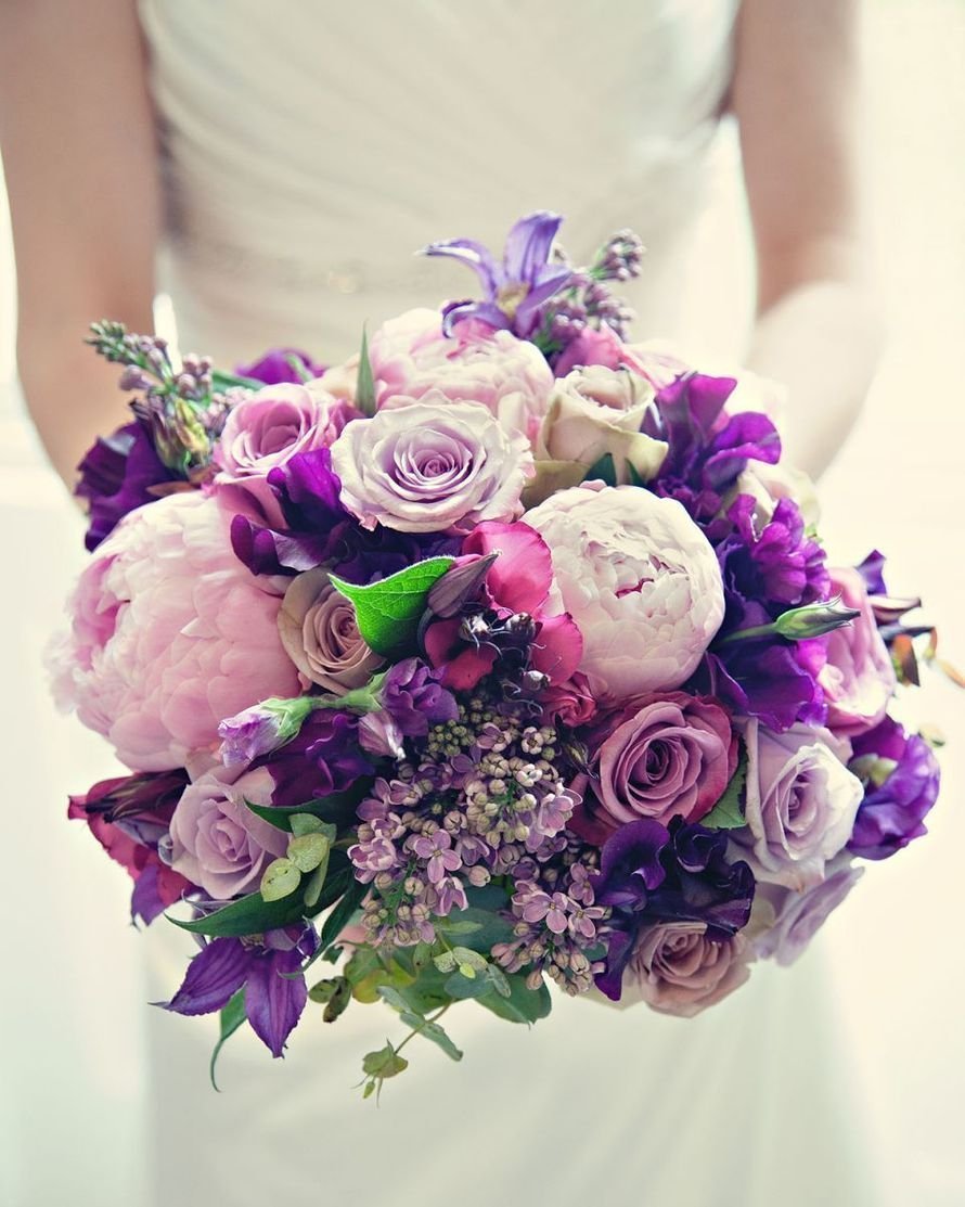 Фиолетовые пионы букет невесты