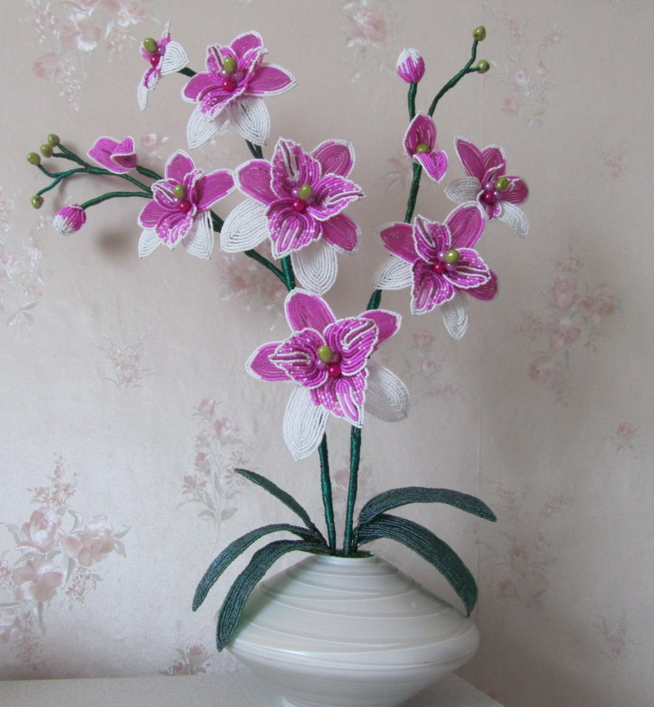Орхидея из атласных лент