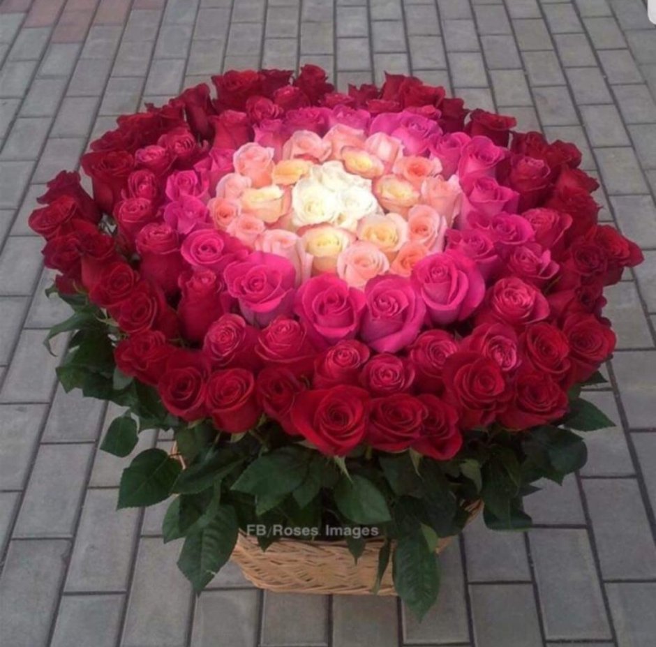 Огромные букеты из роз