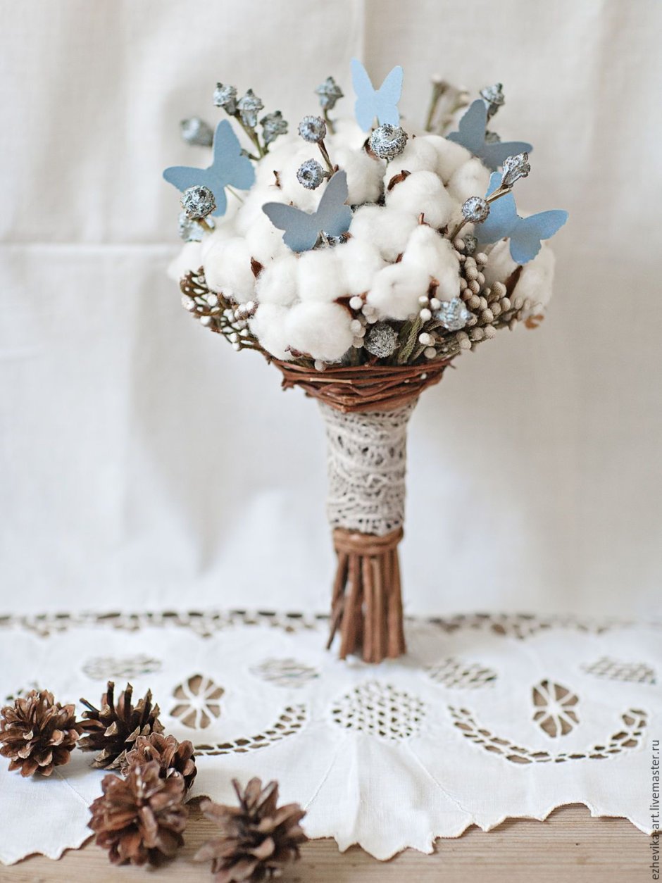Свадебный букет из сухоцветов зимний