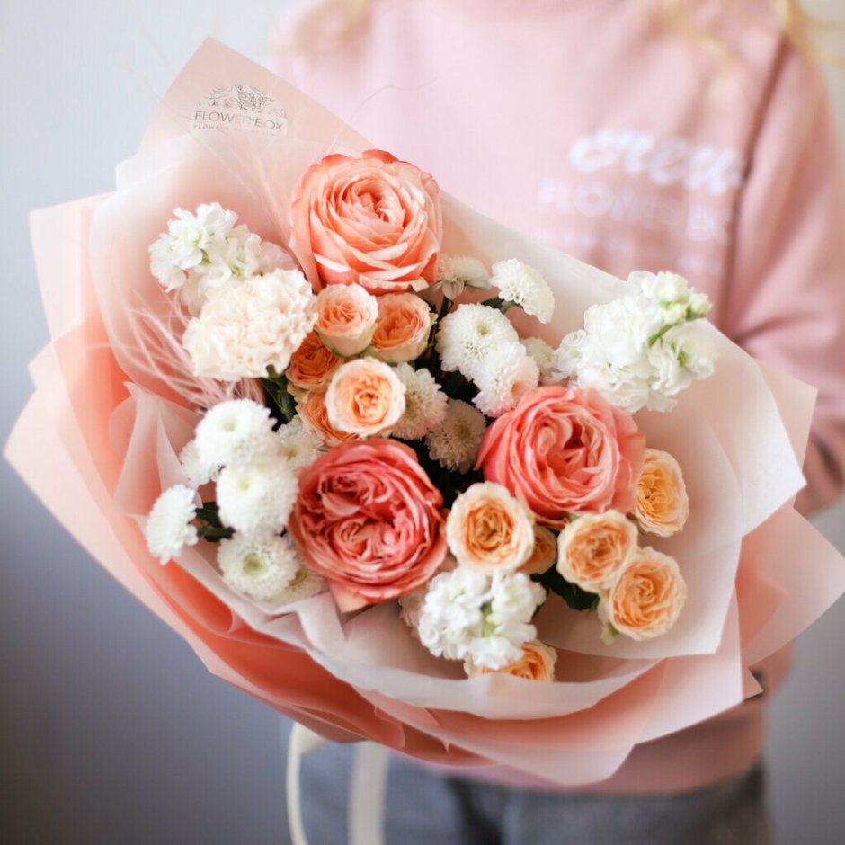 Букет невесты с персиковыми розами