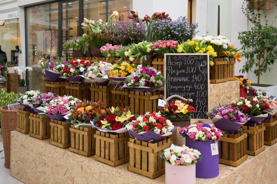 Петровский Пассаж ярмарка цветов