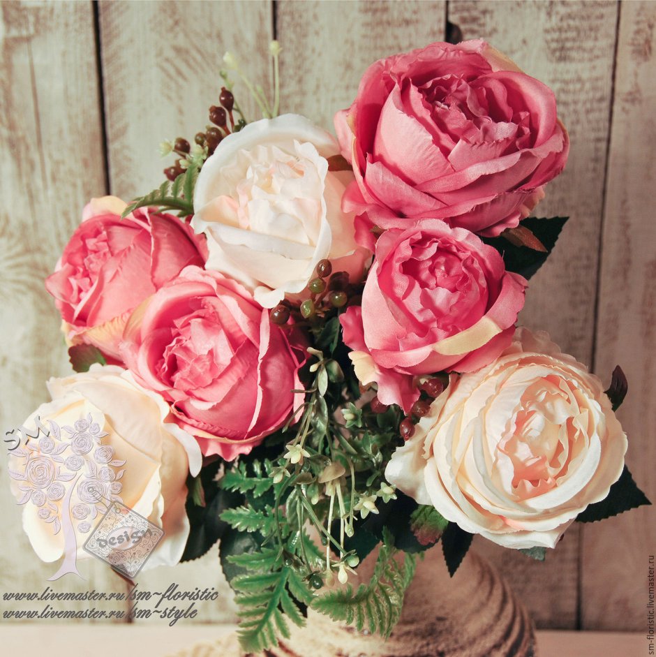 Английские розы в букете Отсина