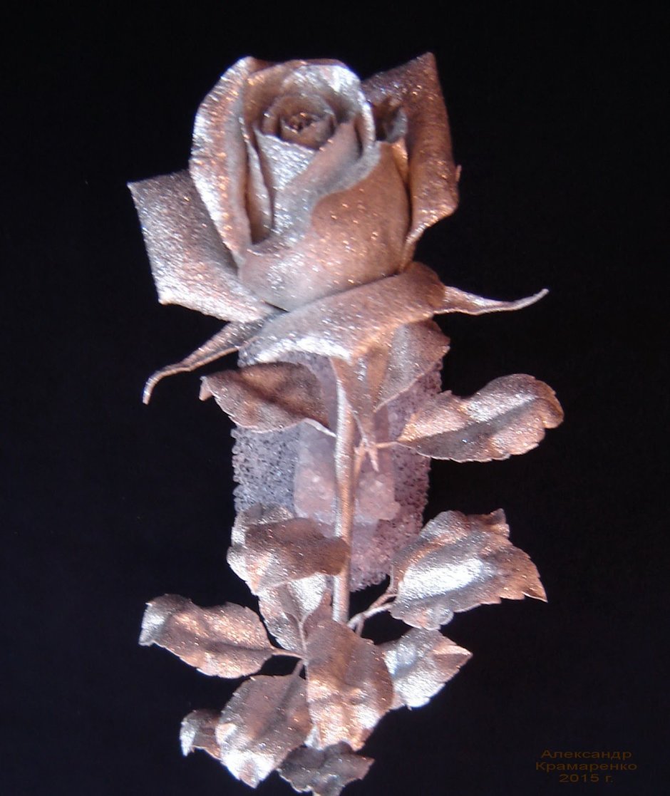 Розы серебристого цвета