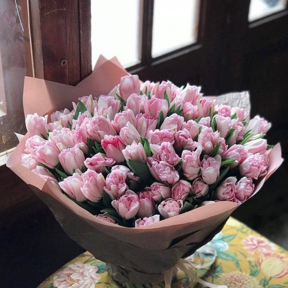 Букет тюльпаны пионовидные 101