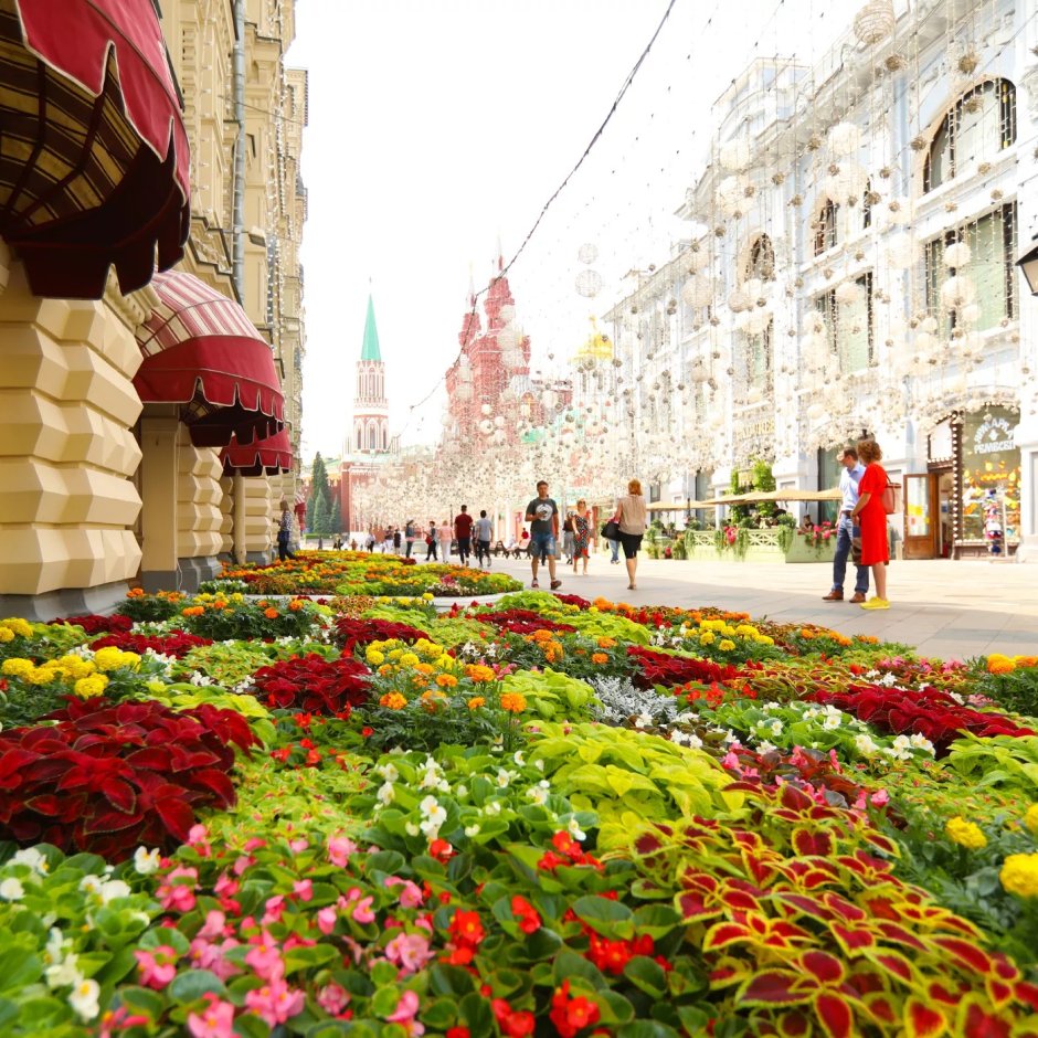 Цветочный фестиваль в Москве в ГУМЕ