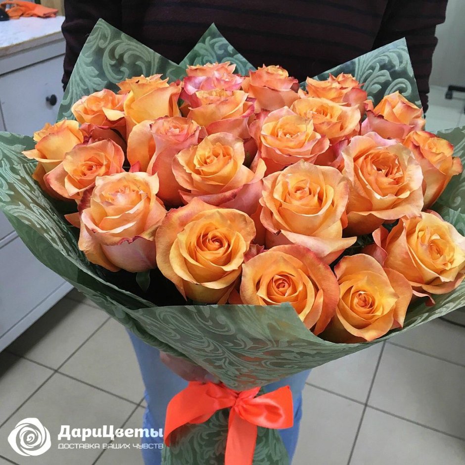 Эквадорские розы 40 см