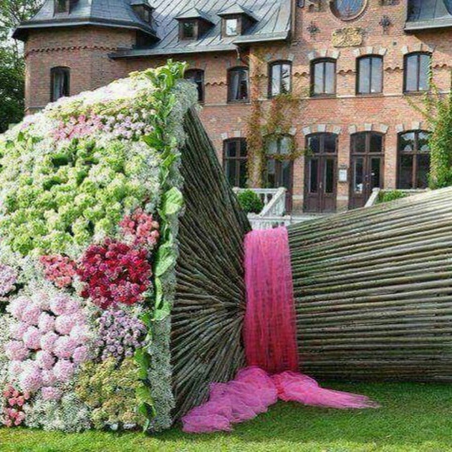 Букет цветов огромный необычный