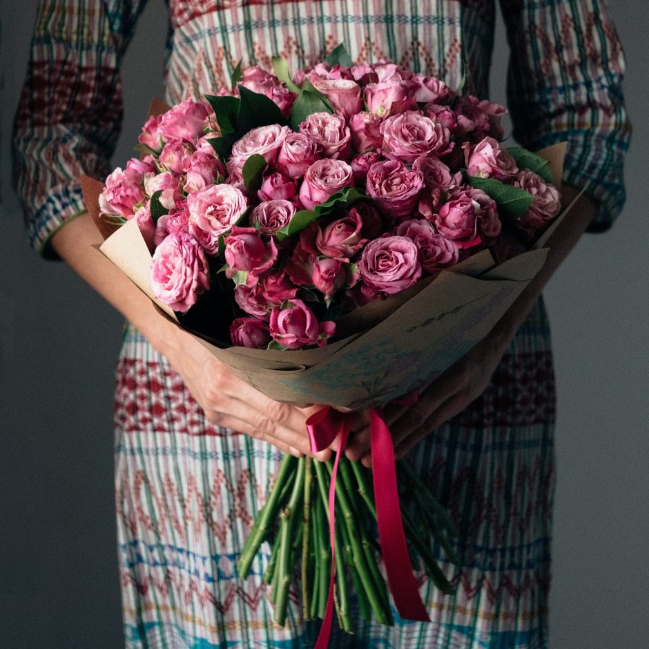 Модные букеты с розами
