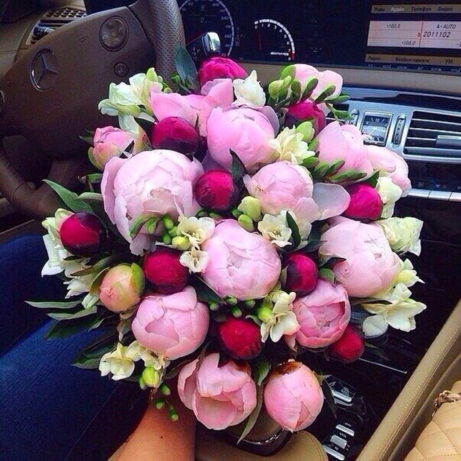 Букет розы с тюльпанами