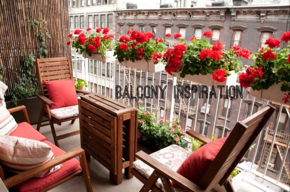 Французский балкончик с цветами