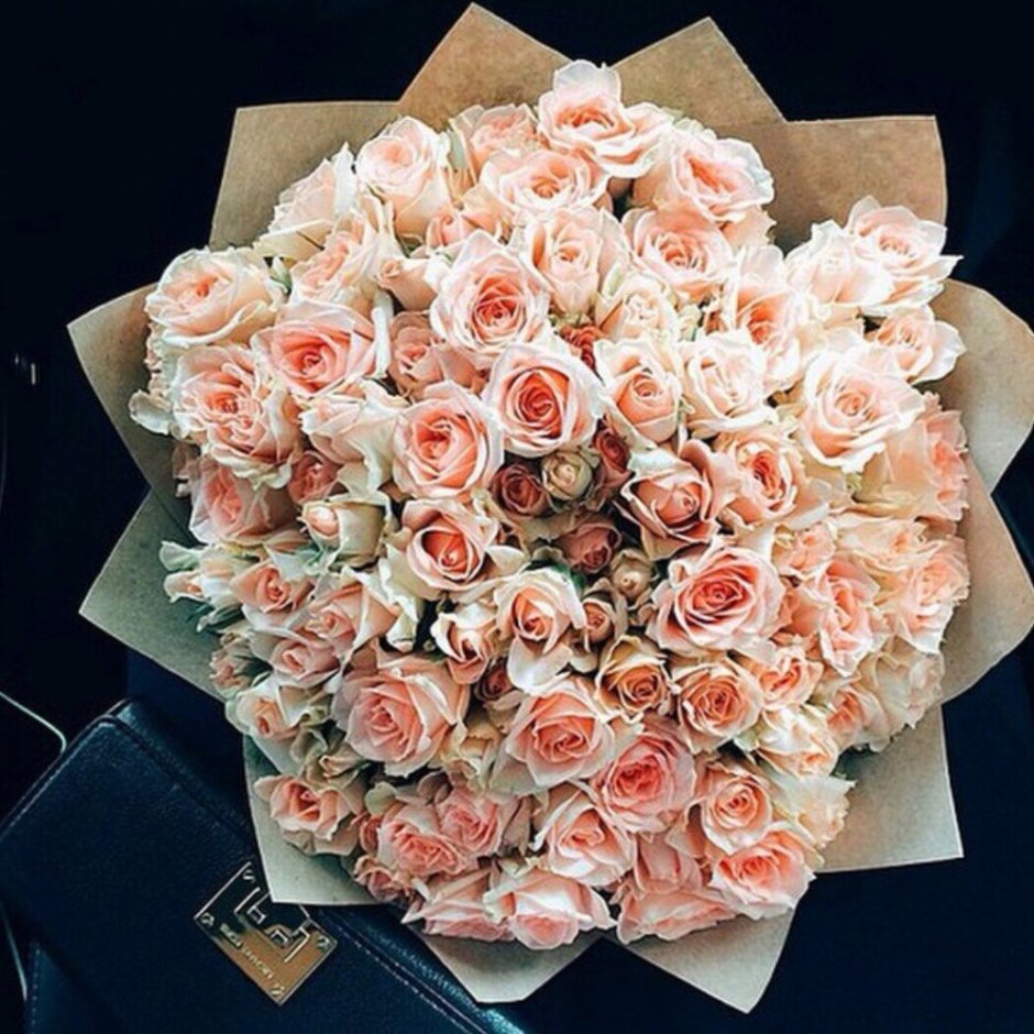 Красивые большие букеты роз