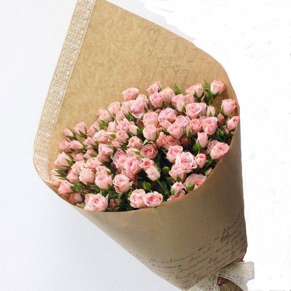 Букет роз в крафтовой бумаге