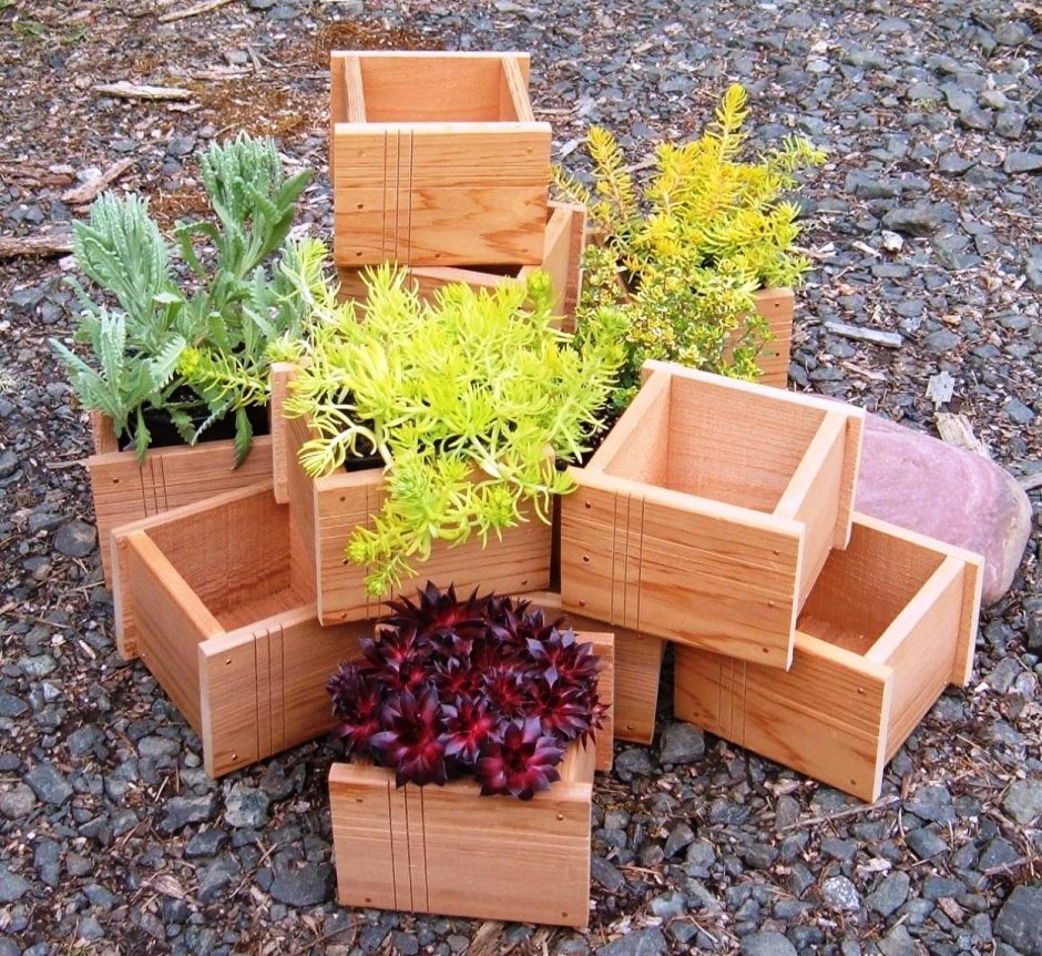 Ящик для растений деревянный