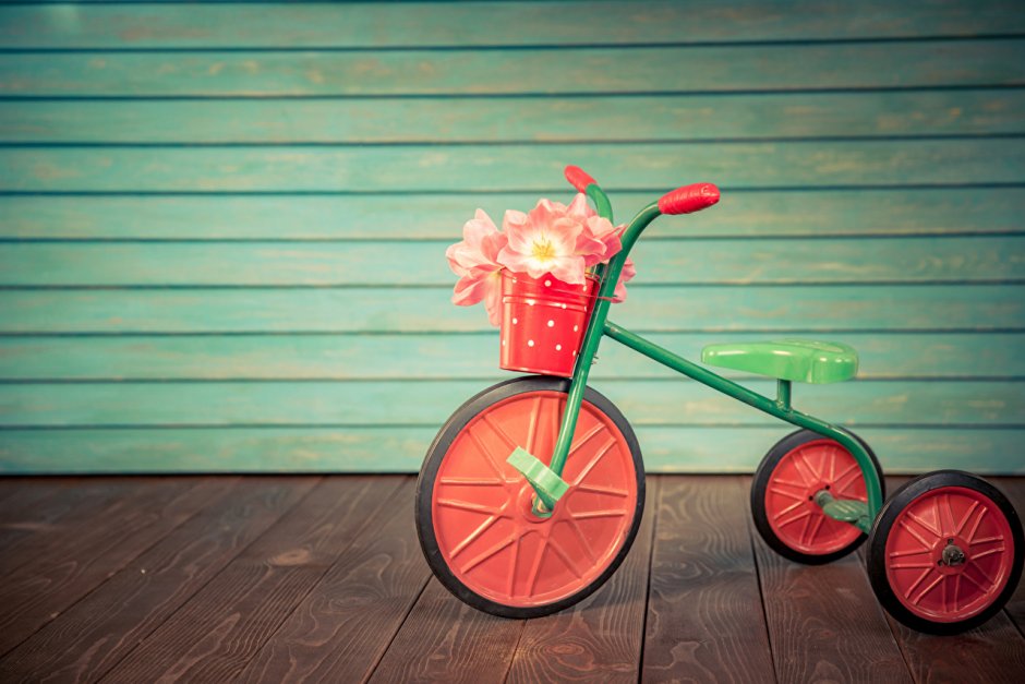 Велосипед счастья с цветами