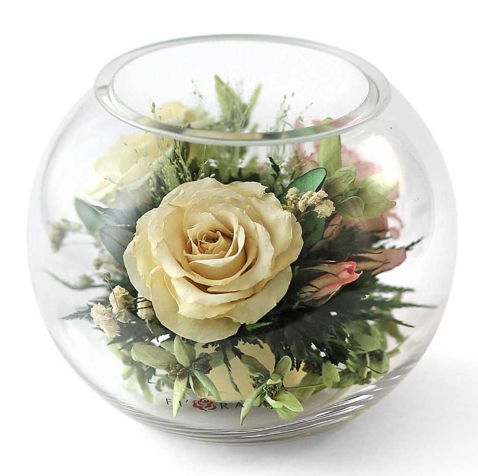Цветы внутри вазы