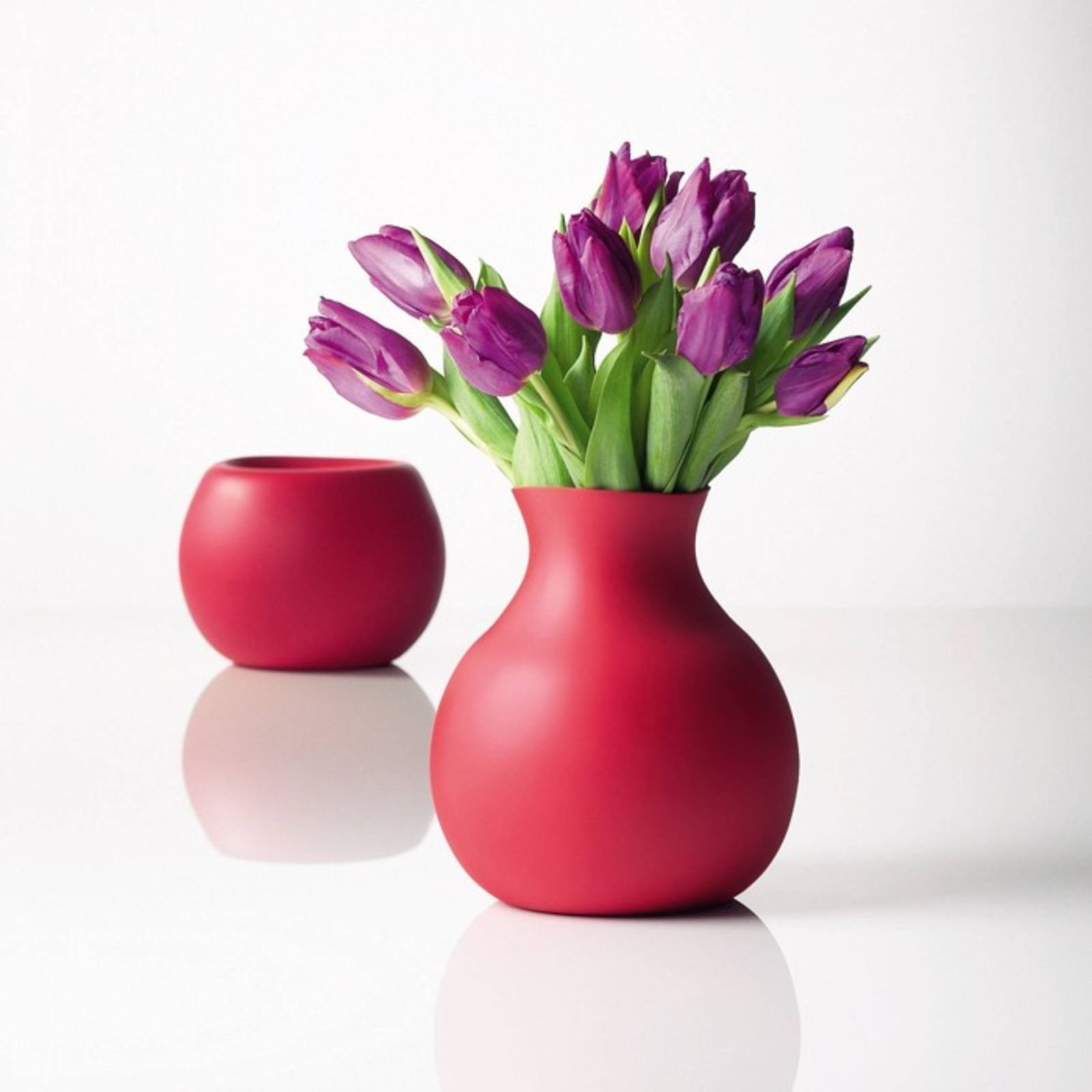 Ваза какие звуки. Необычные вазы. Дизайнерские вазы. Красивые вазы для цветов. Современные вазы для цветов.