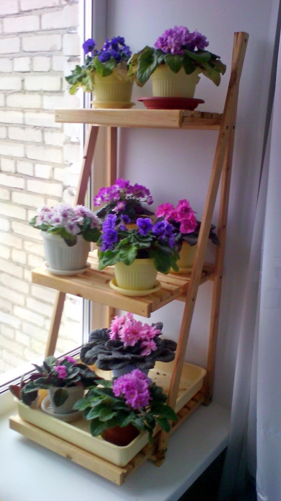 Полка подставка для цветов на подоконник