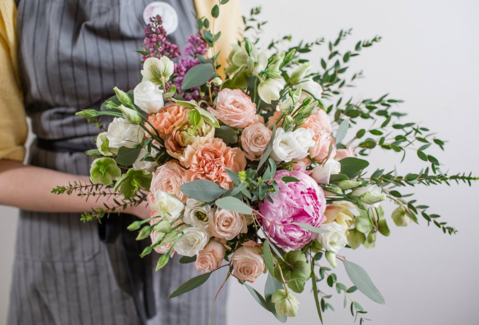 White Roses bunch