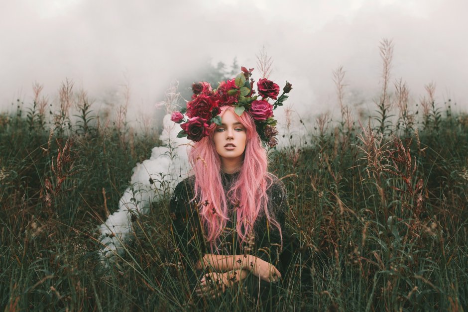 Фотосессия с цветами в волосах