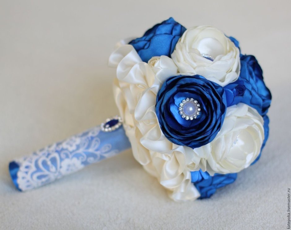 Свадебный букет дублер в синем цвете
