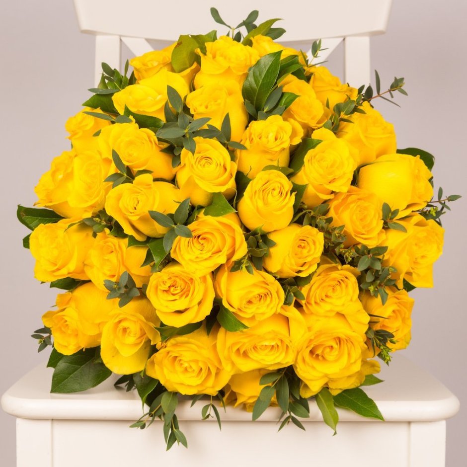 35 Желтых роз