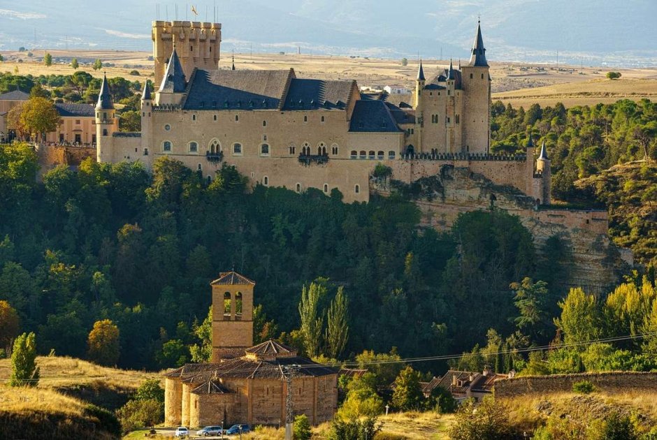 Фото чарок из города Segovia
