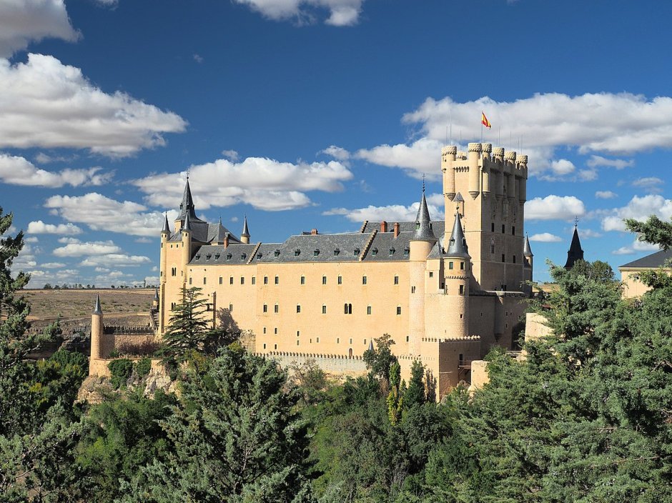 Замок Алькасар де Сеговия