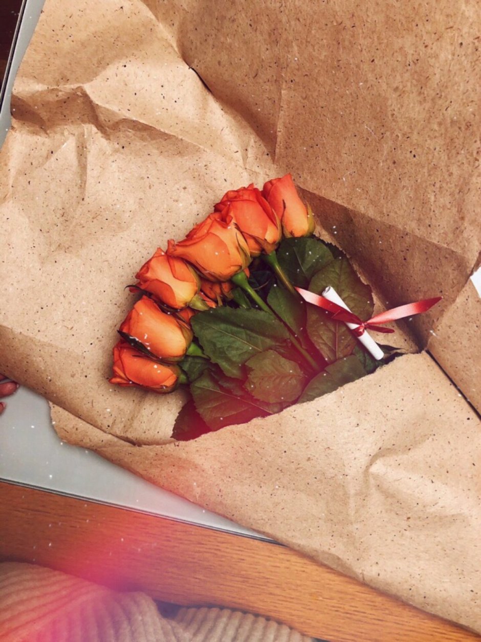 Букет цветов Инстаграм тюльпаны