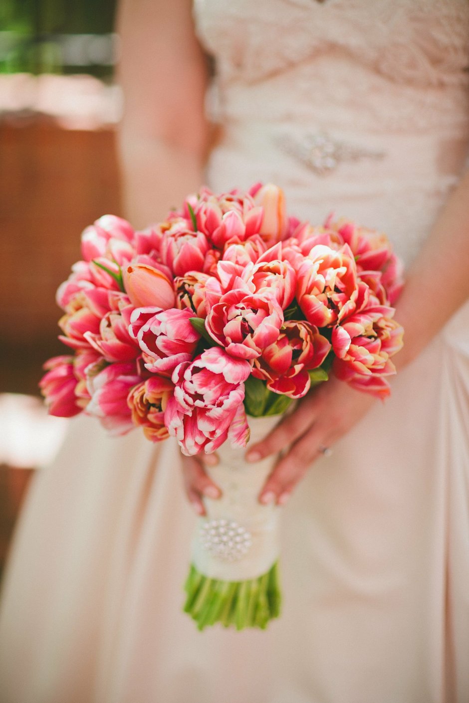 Пионовидный тюльпан букет невесты