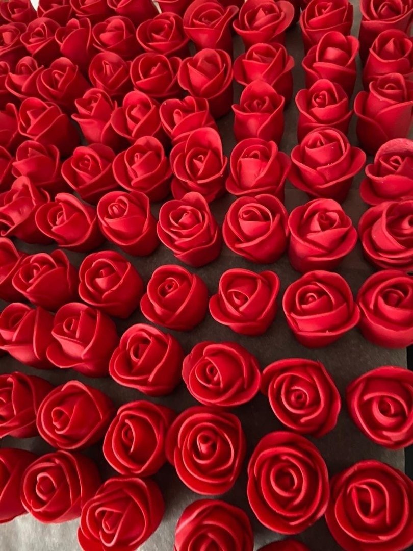 Съедобные розы