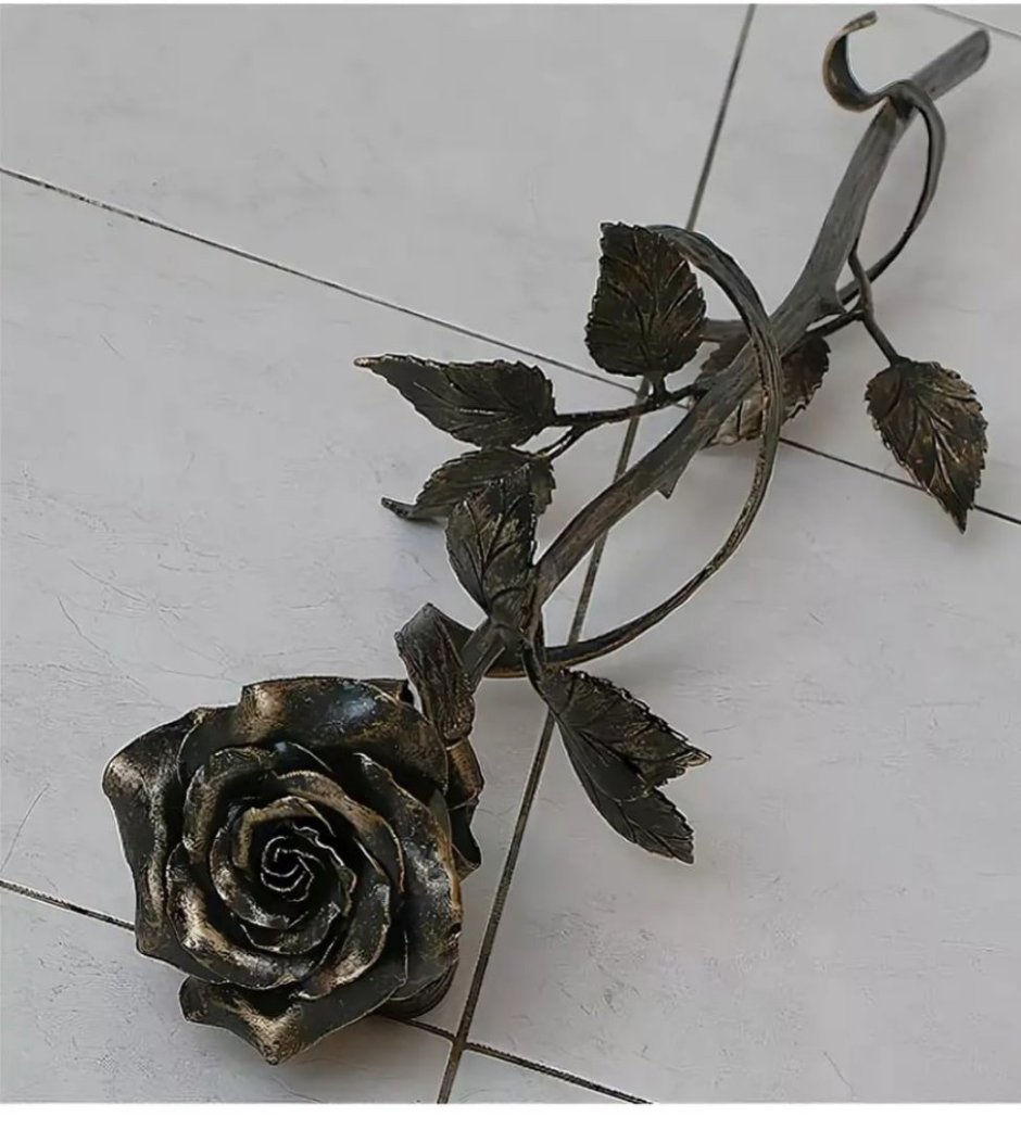 Кованые розы Лысякова