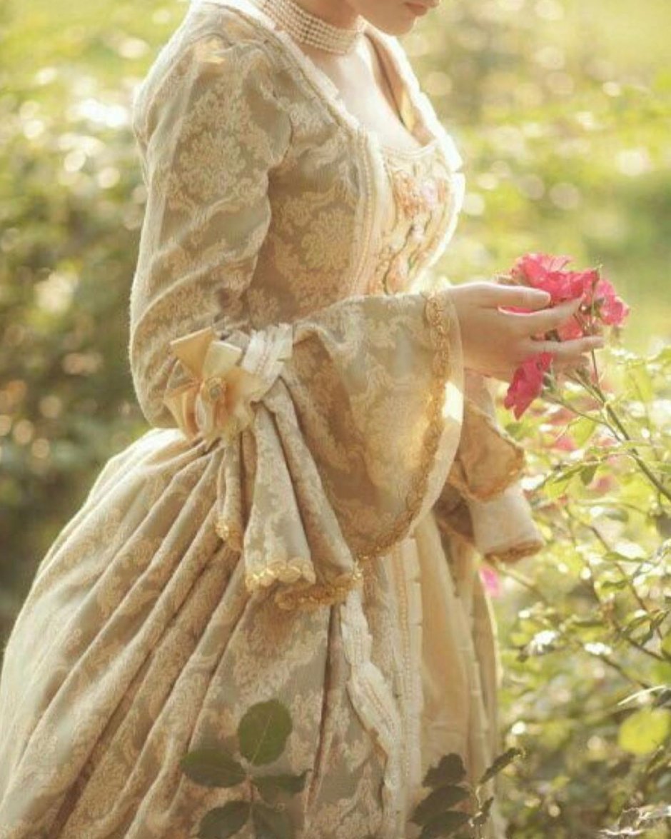 Средневековые платья Эстетика Викторианская эпоха
