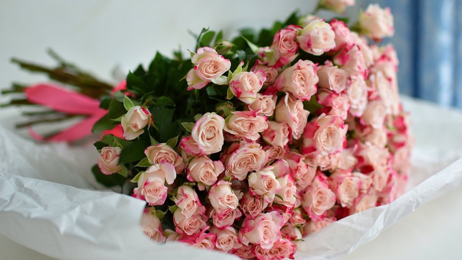 Букет роз с днем рождения женщине