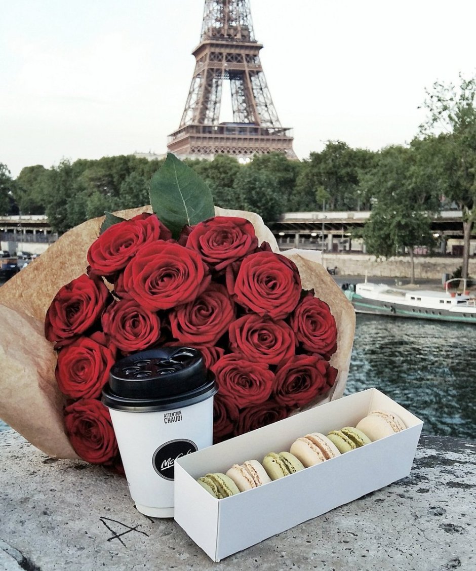 Парижские букеты цветов
