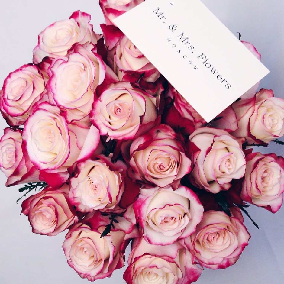 Букеты с пионовидными розами на день рождения