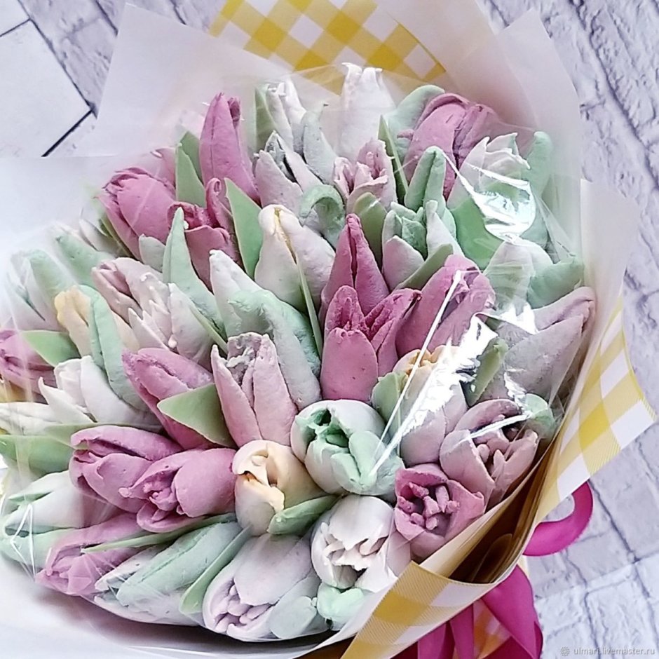 Съедобные букеты с тюльпанами
