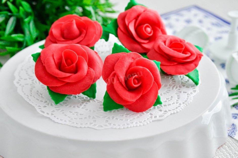 Розы из мастики для торта своими руками