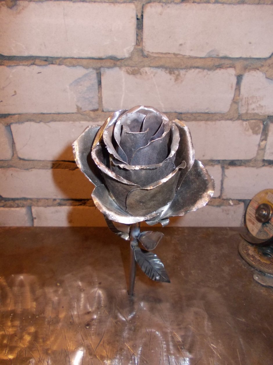 Роза из металла сварка