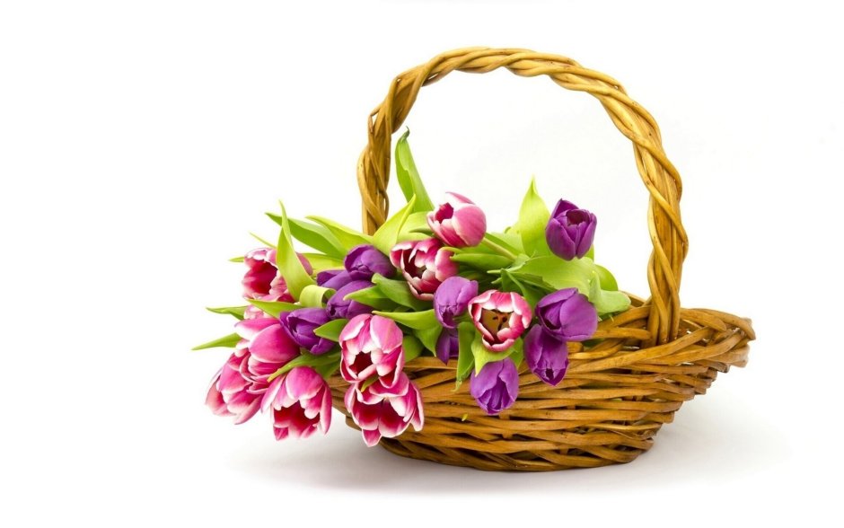 Букет цветов в корзине
