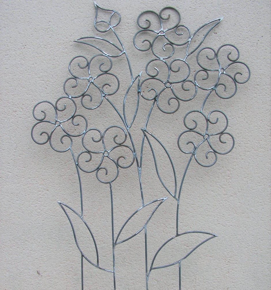 Железные цветы на стену